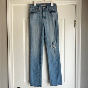 Levi’s 724 High Rise Straight Jeans